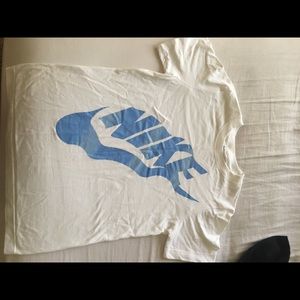 Nike Swoosh girls tee 10-12